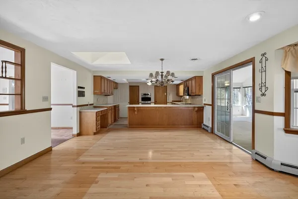 $749,900 | 532 Hill Street, Raynham, MA 02767