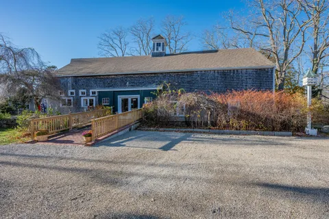 $995,000 | 780 Main Street, West Barnstable, MA 02668