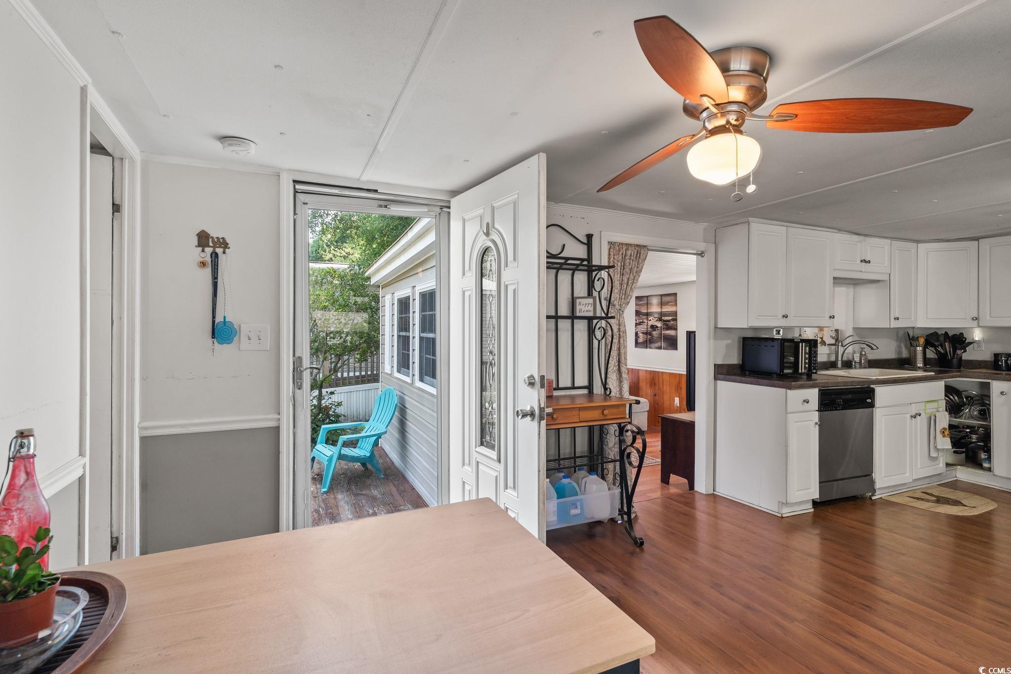 10 Shamrock Circle Murrells Inlet, SC 29576 - Photo 2 of 18