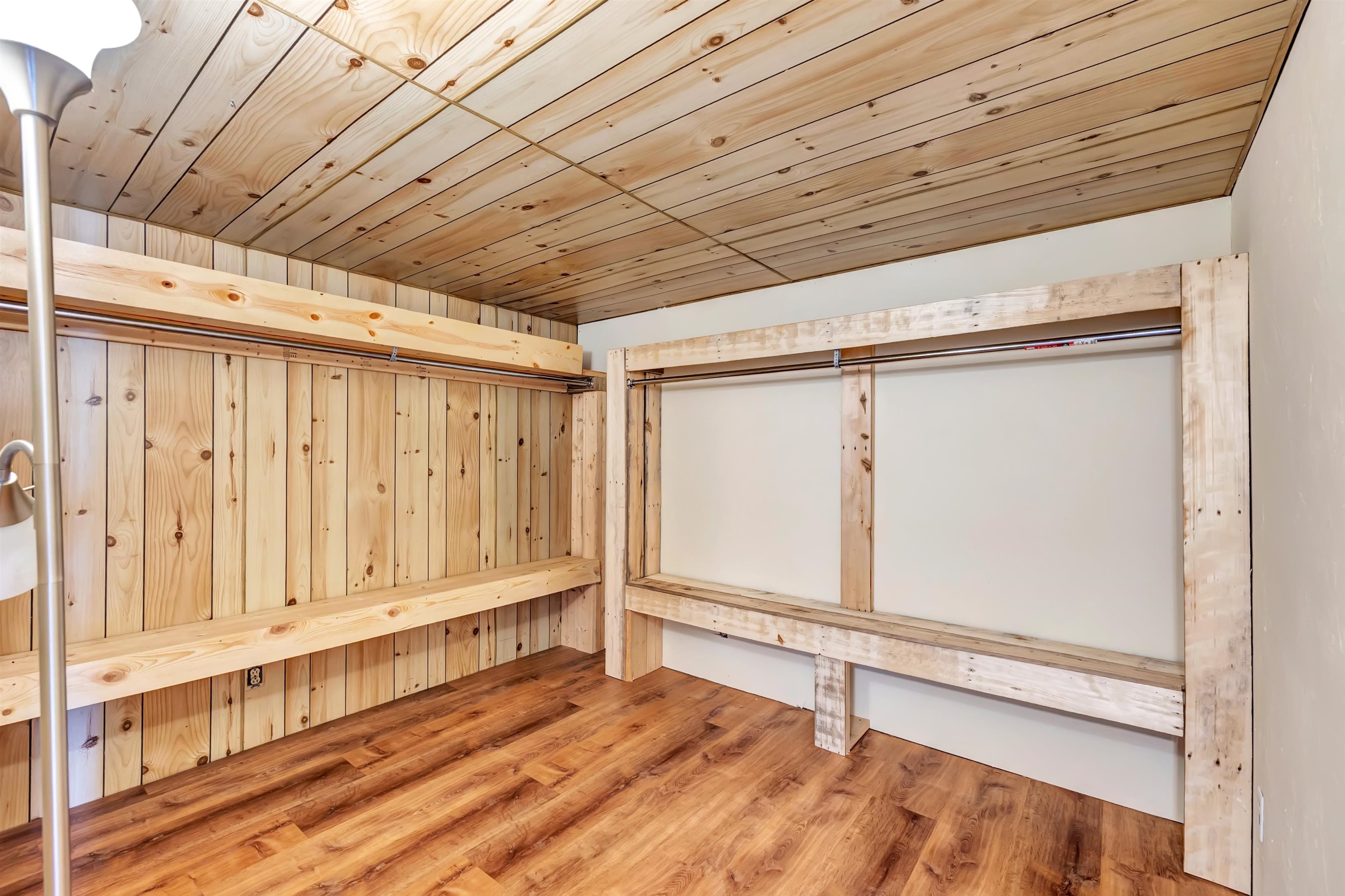 10931 Gillett Town Hall Road Gillett, WI 54124 - Photo 15 of 24