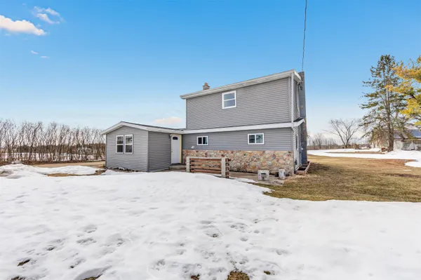 $229,900 | 10931 Gillett Town Hall Road, Gillett, WI 54124