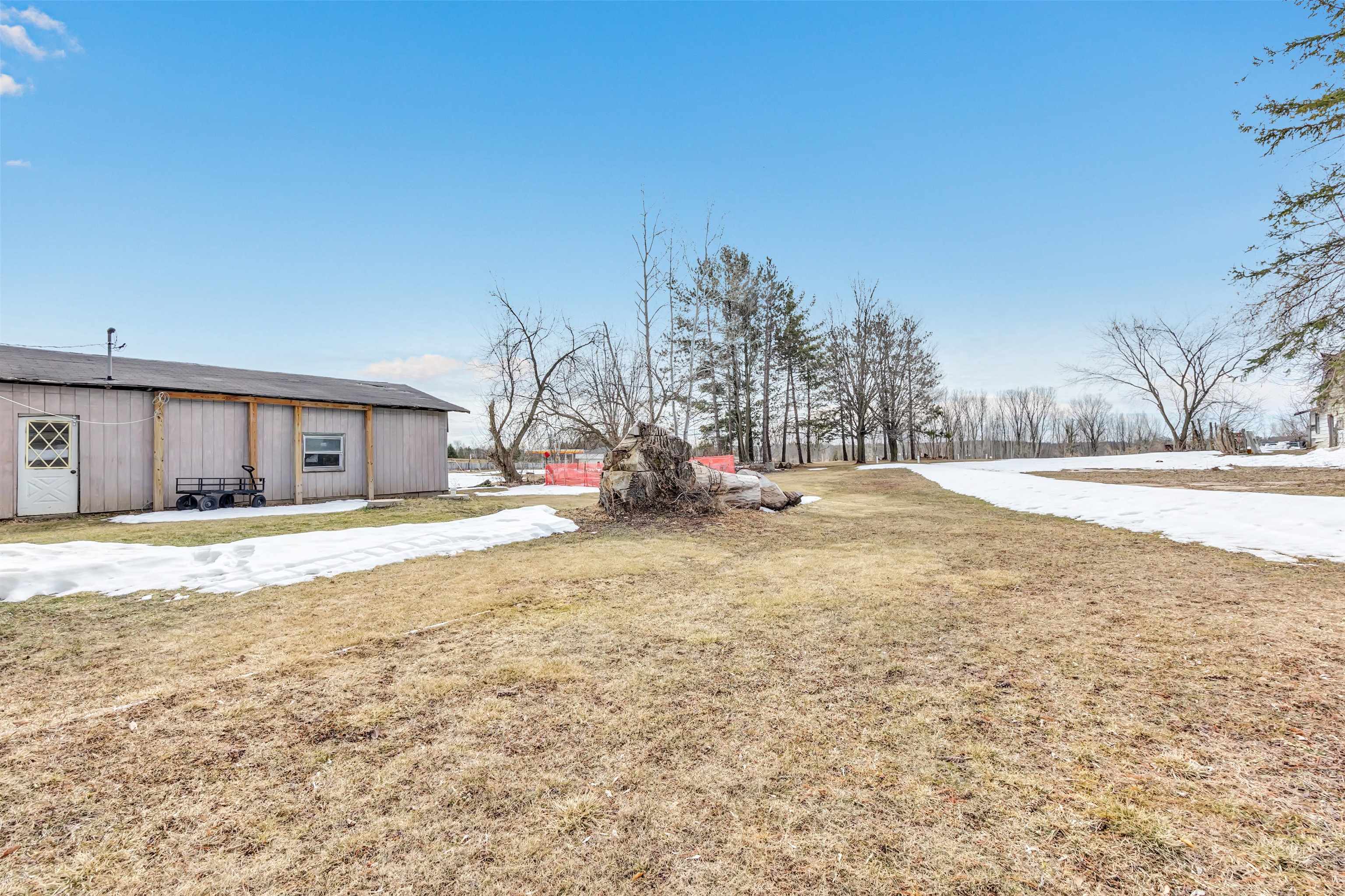 10931 Gillett Town Hall Road Gillett, WI 54124 - Photo 20 of 24