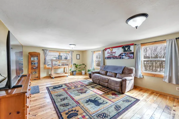 $229,900 | 10931 Gillett Town Hall Road, Gillett, WI 54124