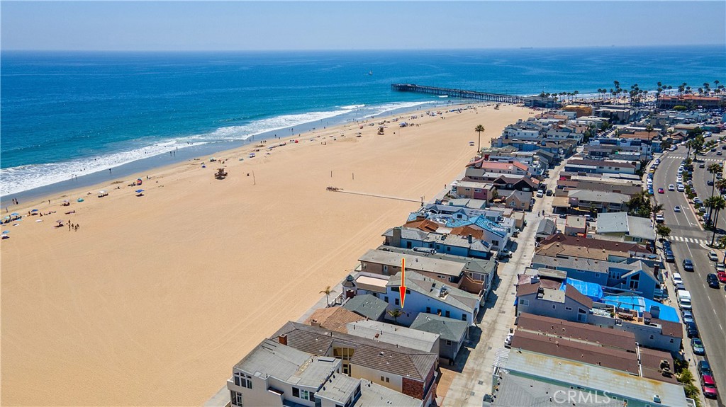 1708 West Oceanfront, Unit B Newport Beach, CA 92663 - Photo 13 of 14 a view of an ocean