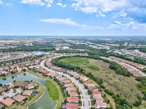 $459,999 | 12675 Richezza Drive, Venice, FL 34293