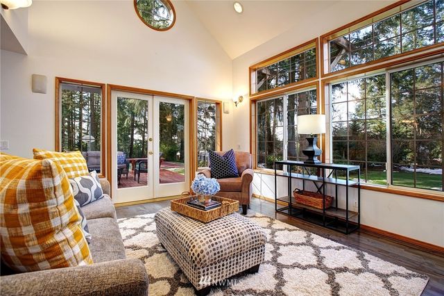 $1,060,000 | 14125 165th Avenue Northeast, Woodinville, WA 98072