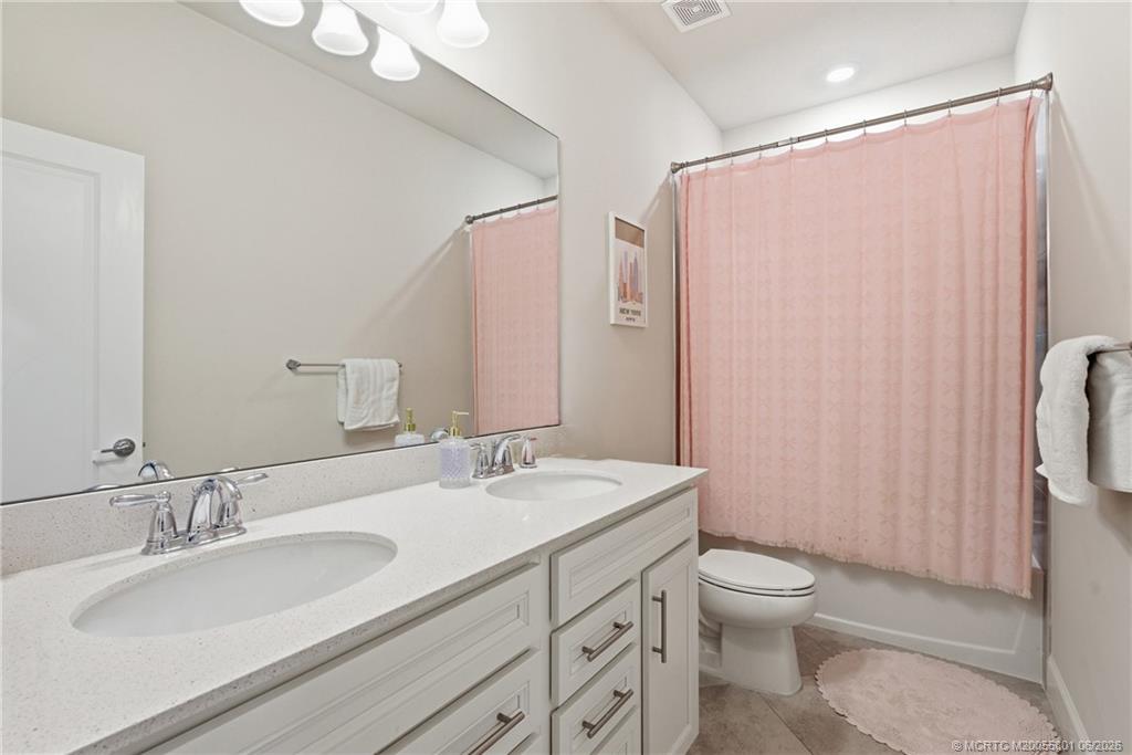 1871 Southeast Tarni Way Stuart, FL 34996 - Photo 15 of 29