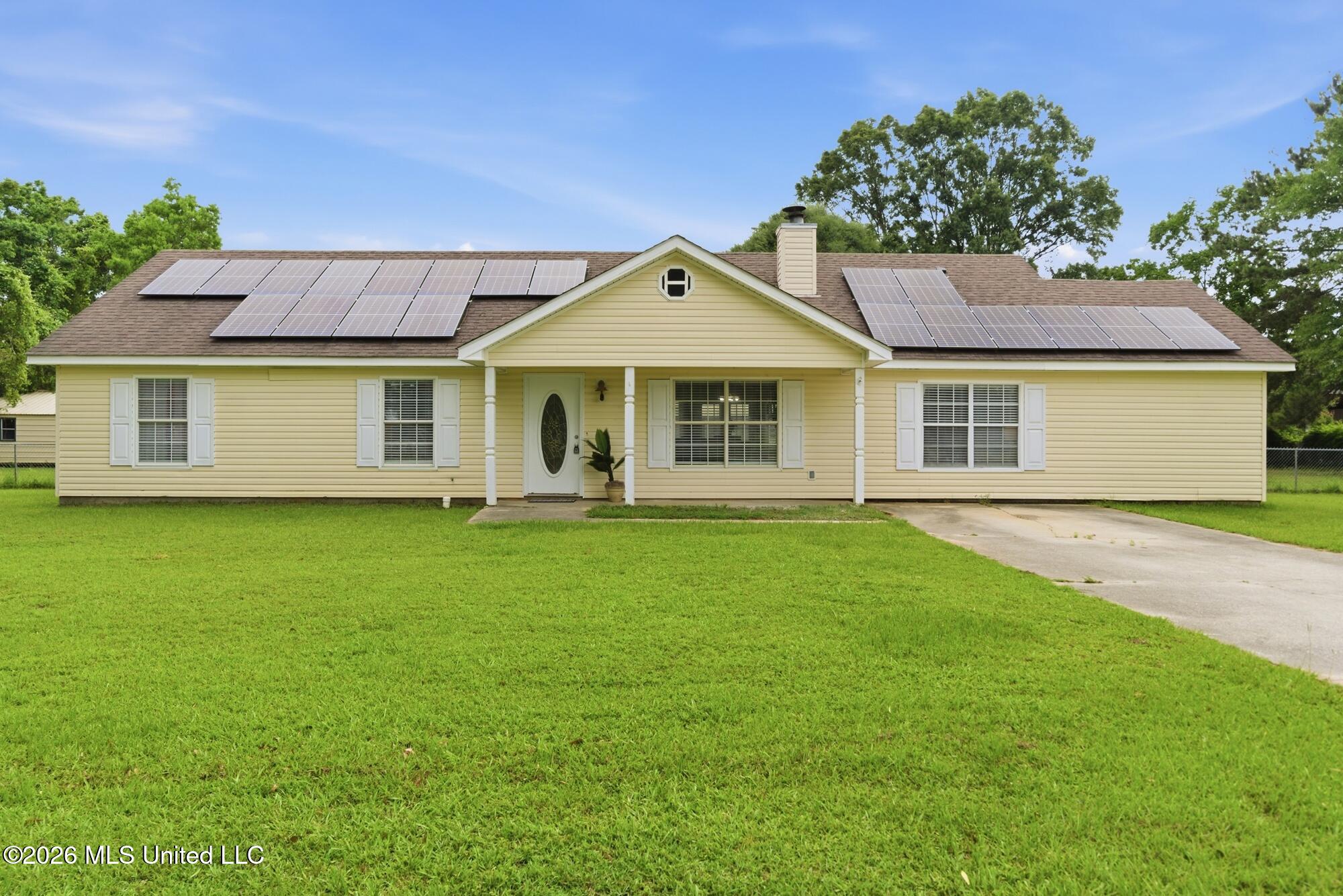 2 Hundley Road Carriere, MS 39426 - Photo 2 of 34 2_dsc08437