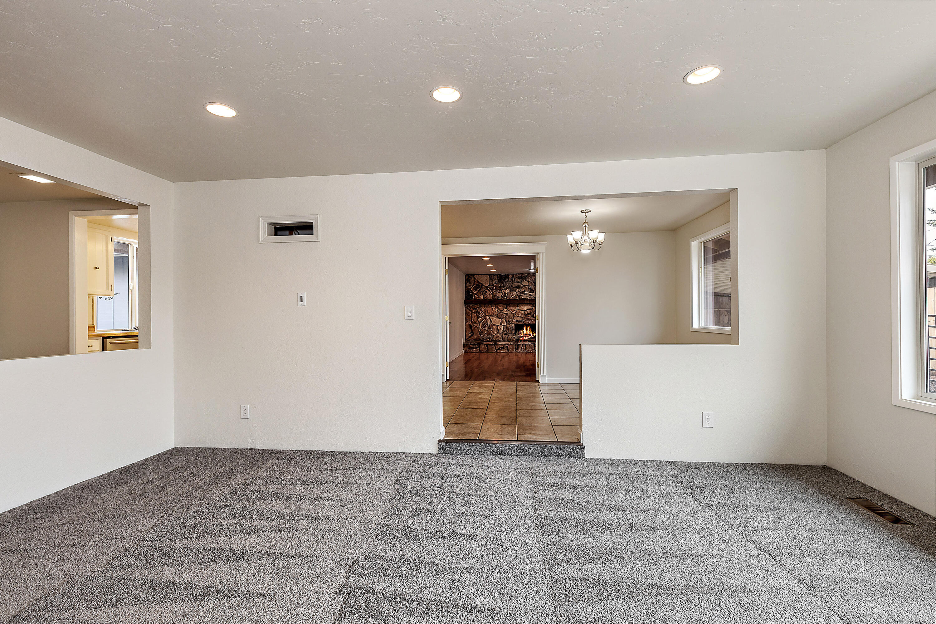 1589 Springbrook Road Medford, OR 97504 - Photo 21 of 46 SR(21)