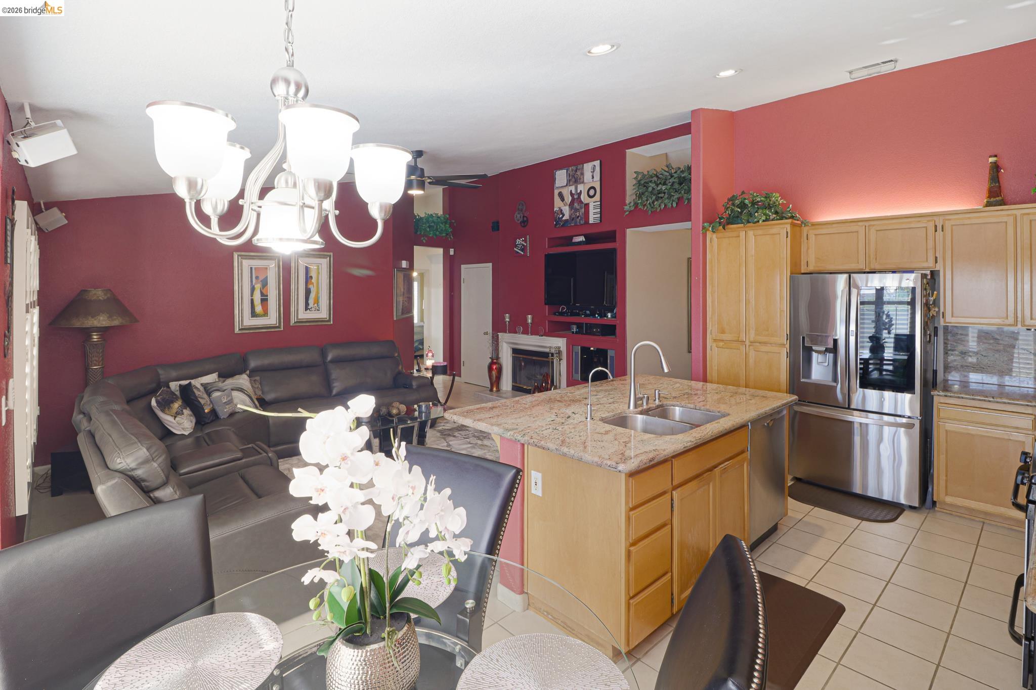 4657 Arabian Way Antioch, CA 94531 - Photo 25 of 66