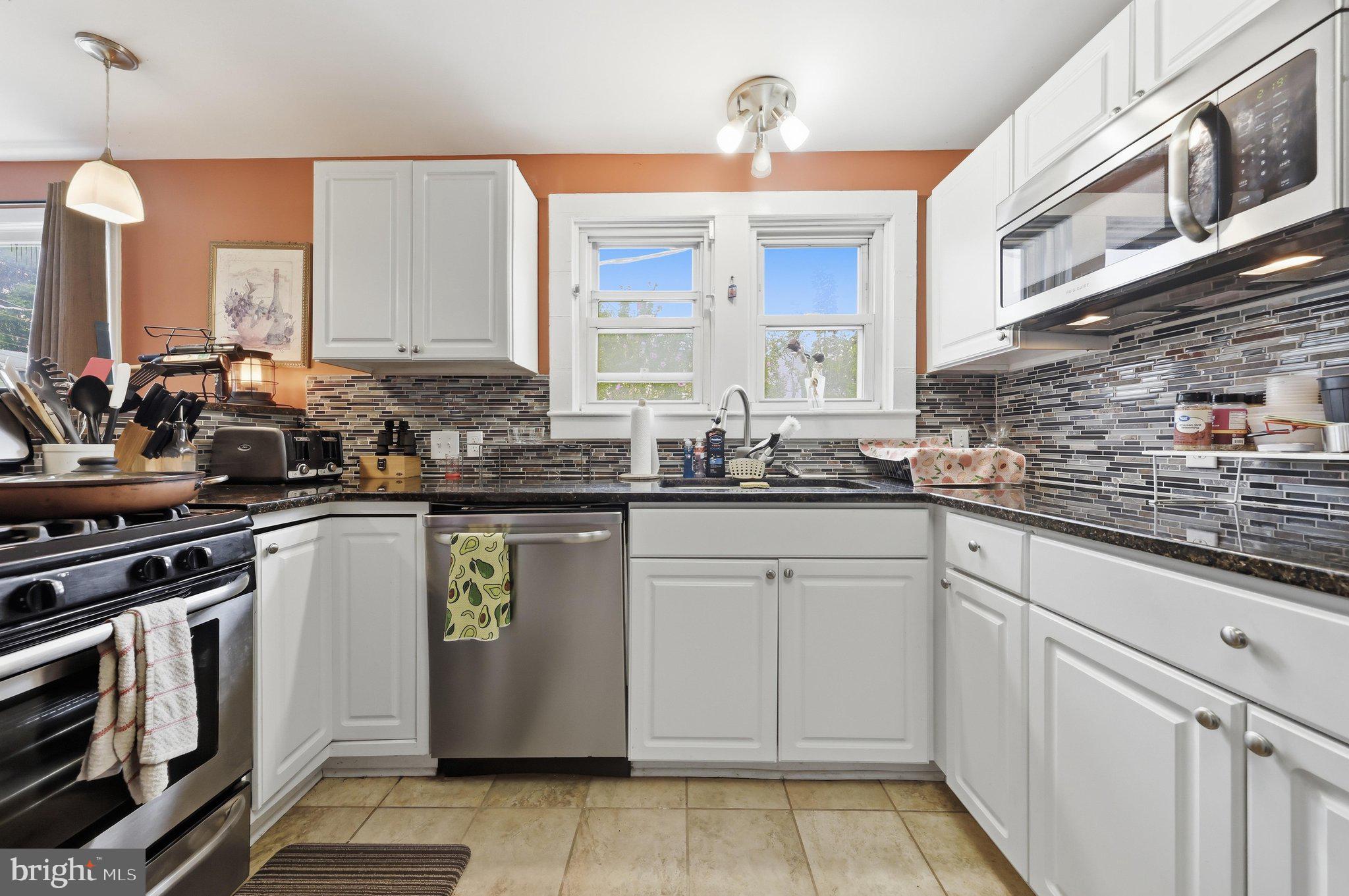 25327 Highfield Road Cascade, MD 21719 - Photo 15 of 52 Kitchen