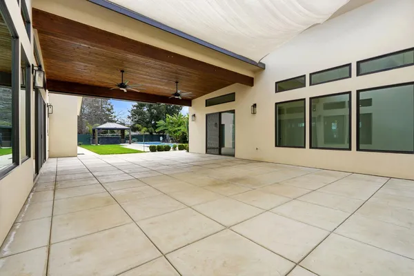 $1,199,000 | 2191 North Linwood Street, Visalia, CA 93291