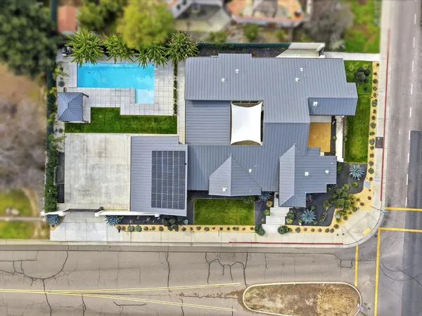 $1,199,000 | 2191 North Linwood Street, Visalia, CA 93291