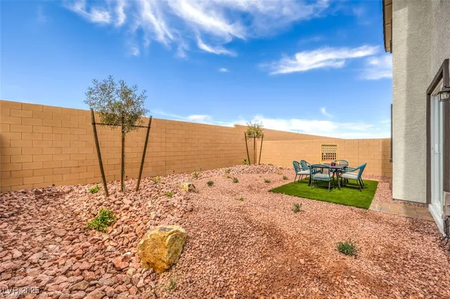 $538,990 | 565 Speckled Robin Avenue, Unit 717, Henderson, NV 89011