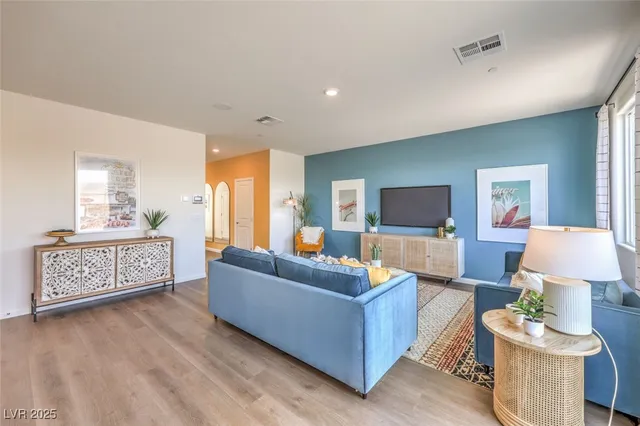 $538,990 | 565 Speckled Robin Avenue, Unit 717, Henderson, NV 89011
