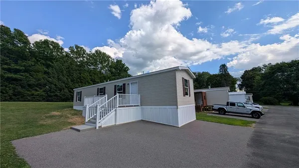$119,900 | 207 Cedar Lane, Valencia, PA 16059