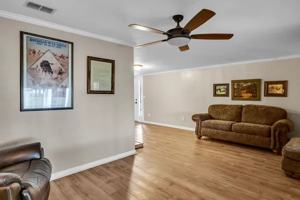 $245,000 | 202 County Road 6B, Lake City, TX 78368