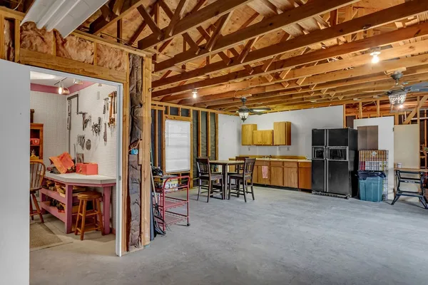 $245,000 | 202 County Road 6B, Lake City, TX 78368