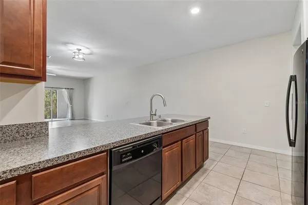 $299,999 | 10687 Lake Montauk Drive, Riverview, FL 33578