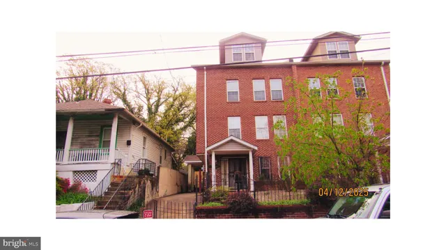 $470,000 | 225 56th Place Northeast, Washington, DC 20019