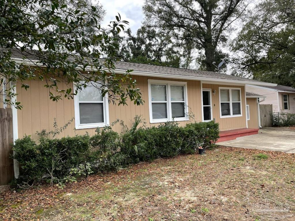 105 Rue Max Street Pensacola, FL 32507 - Photo 2 of 25