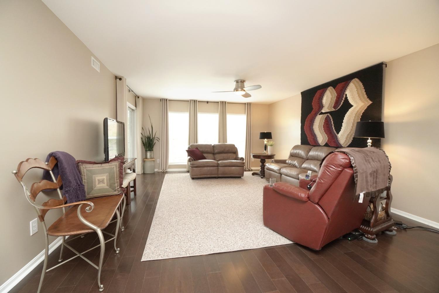 5325 Cooper Road, Unit D Montgomery, OH 45242 - Photo 14 of 25