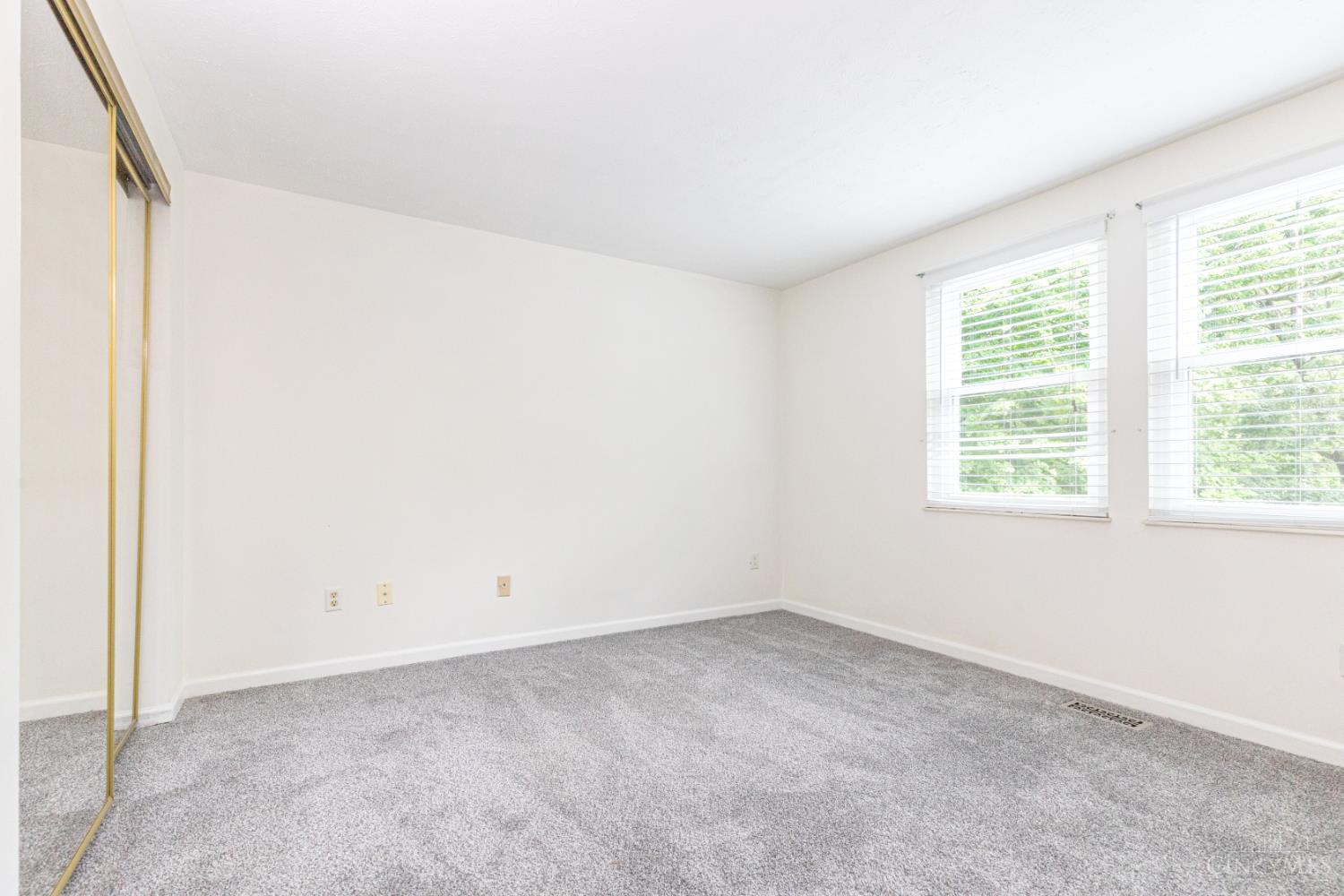 2280 Chesterfield Lane Batavia, OH 45103 - Photo 16 of 46