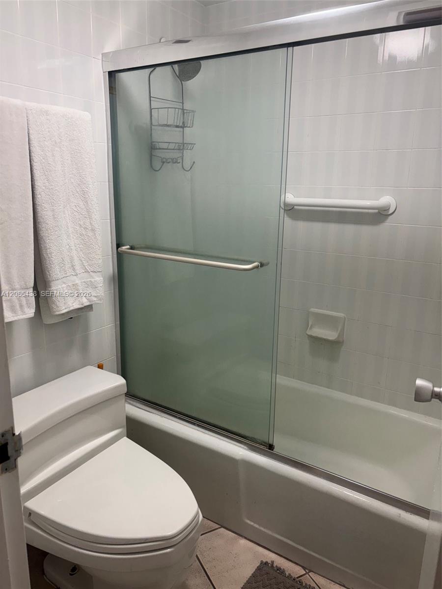 100 Lincoln Road, Unit 1545 Miami Beach, FL 33139 - Photo 11 of 16 Gallery Image 11