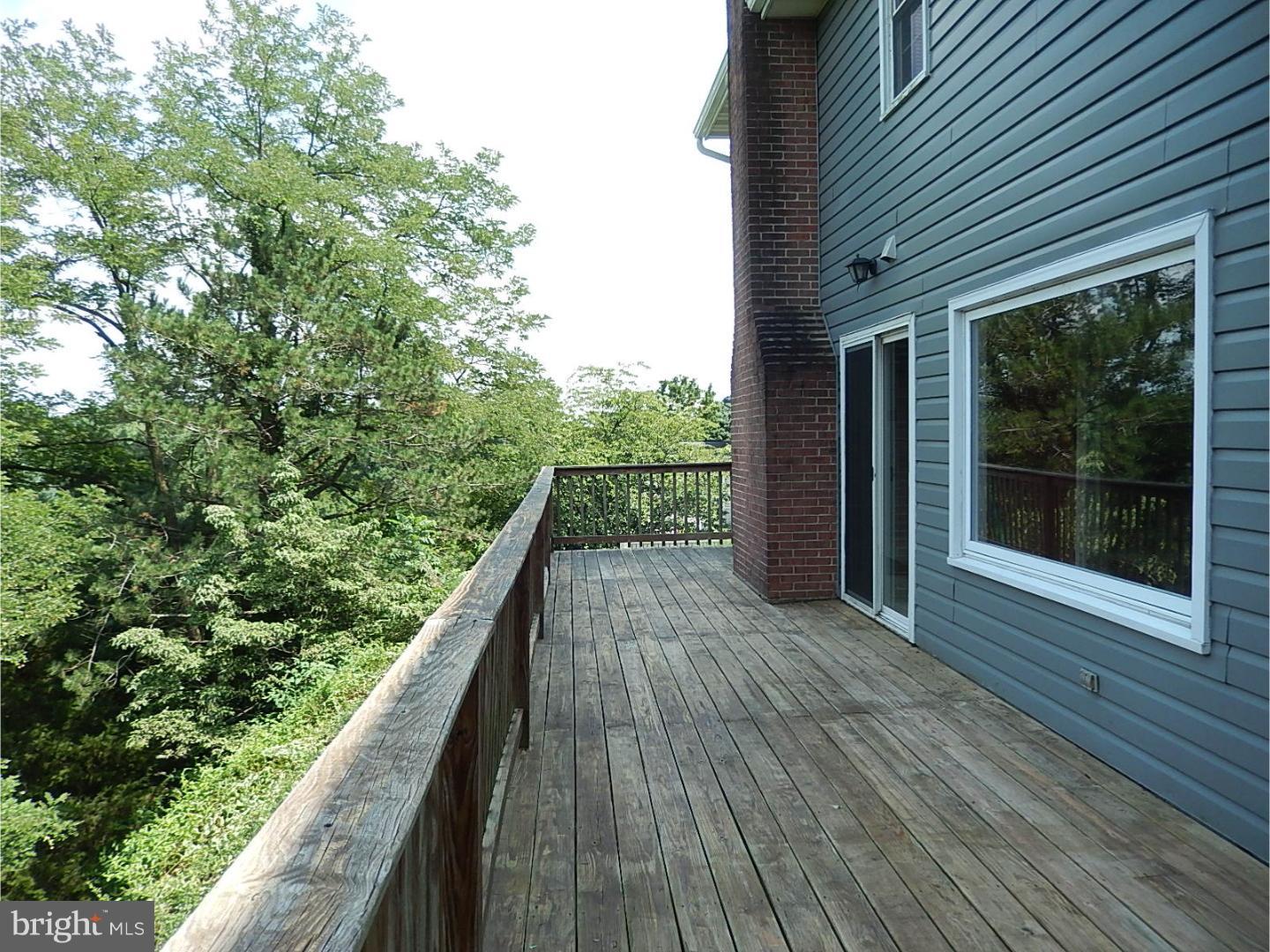 39 Karen Court Lititz, PA 17543 - Photo 15 of 19 Gallery Image 15