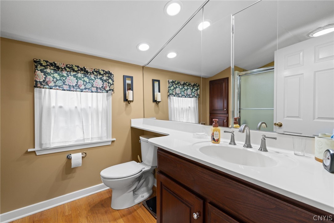 410 Meadow Road Geddes, NY 13219 - Photo 28 of 50 Second floor full bath with stand up shower.