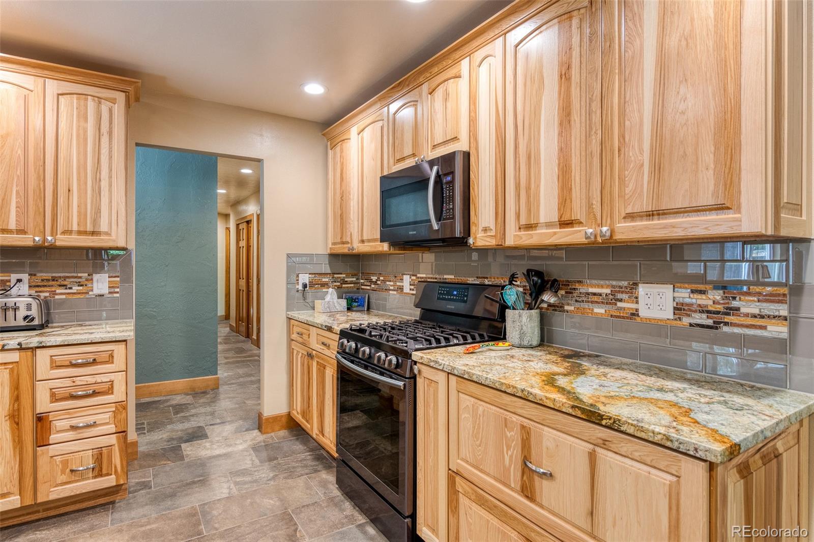 3455 Moore Street Wheat Ridge, CO 80033 - Photo 4 of 31 Gallery Image 4