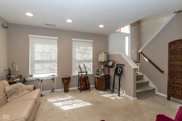 $319,900 | 420 Beverly Court, Carmel, IN 46032