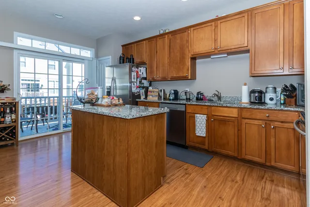 $319,900 | 420 Beverly Court, Carmel, IN 46032