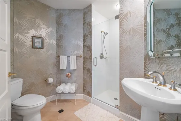 $4,375,000 | 4151 Gulf Shore Boulevard North, Unit 605, Naples, FL 34103