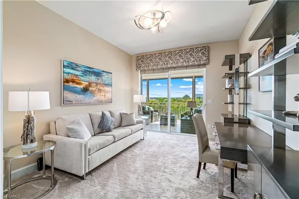 $4,375,000 | 4151 Gulf Shore Boulevard North, Unit 605, Naples, FL 34103
