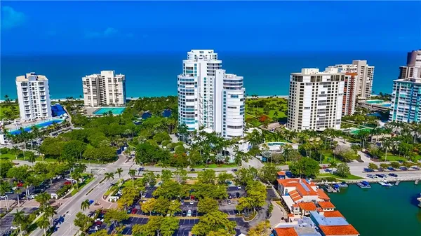 $4,375,000 | 4151 Gulf Shore Boulevard North, Unit 605, Naples, FL 34103