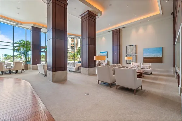 $4,375,000 | 4151 Gulf Shore Boulevard North, Unit 605, Naples, FL 34103