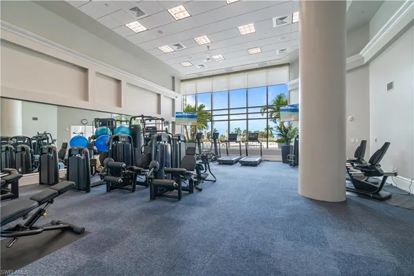 $4,375,000 | 4151 Gulf Shore Boulevard North, Unit 605, Naples, FL 34103