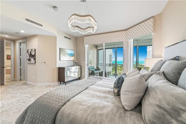 $4,375,000 | 4151 Gulf Shore Boulevard North, Unit 605, Naples, FL 34103