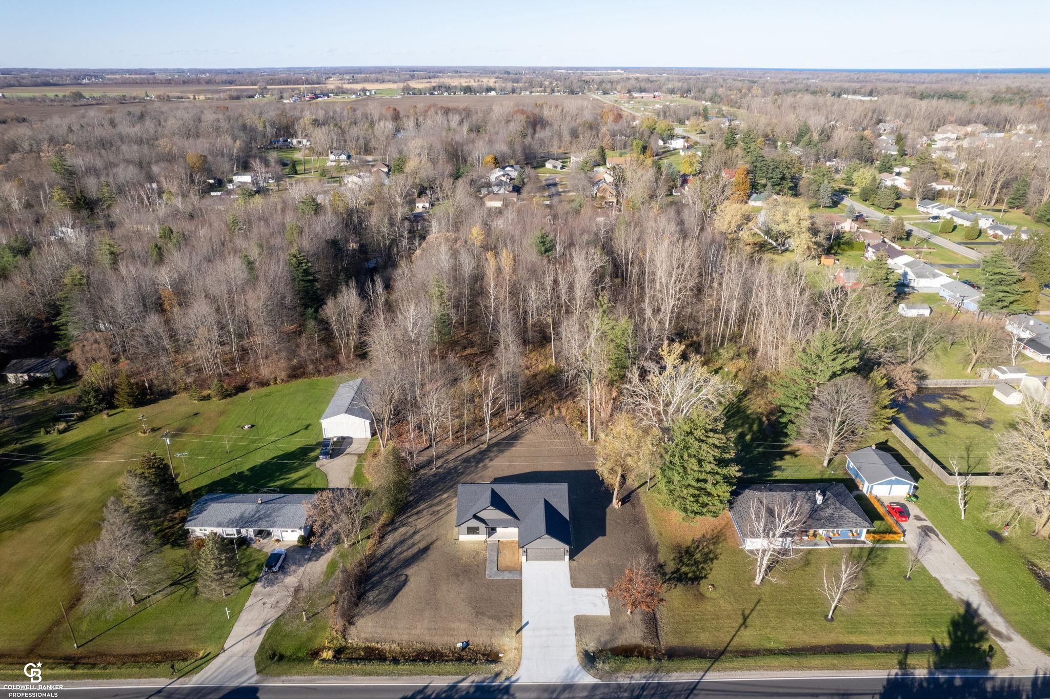 4044 Krafft Road Fort Gratiot, MI 48059 - Photo 38 of 39 50127420-43.JPG