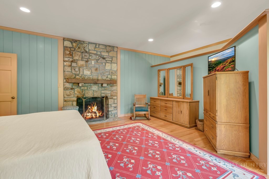 1590 Shulls Mill Road Boone, NC 28607 - Photo 32 of 50