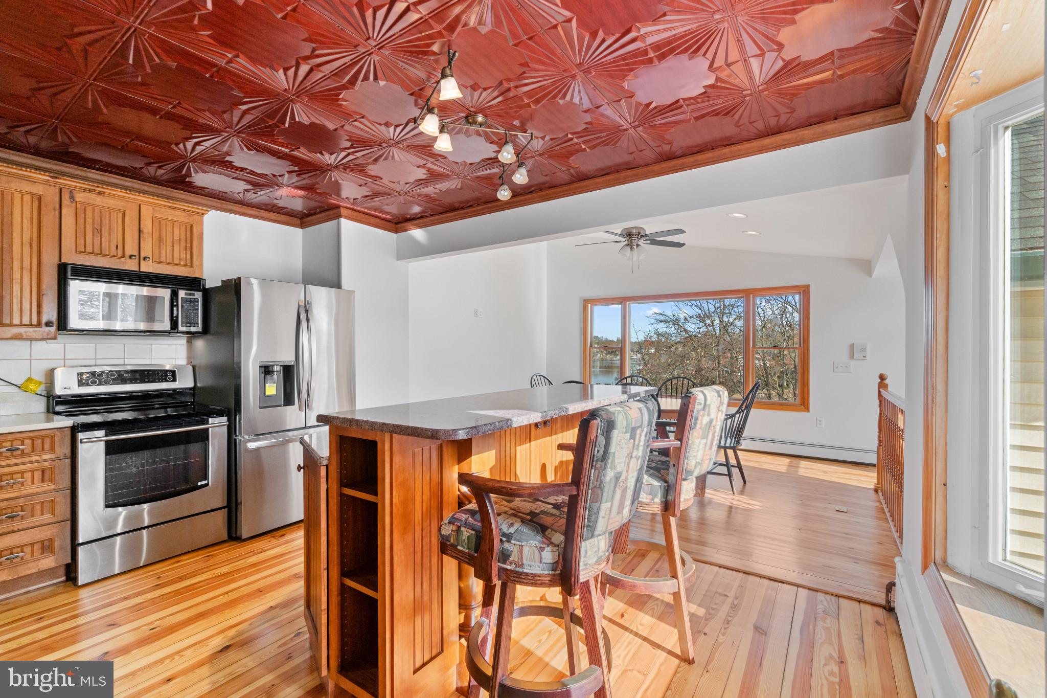 712 Powhatan Beach Road Pasadena, MD 21122 - Photo 23 of 38 Gallery Image 23