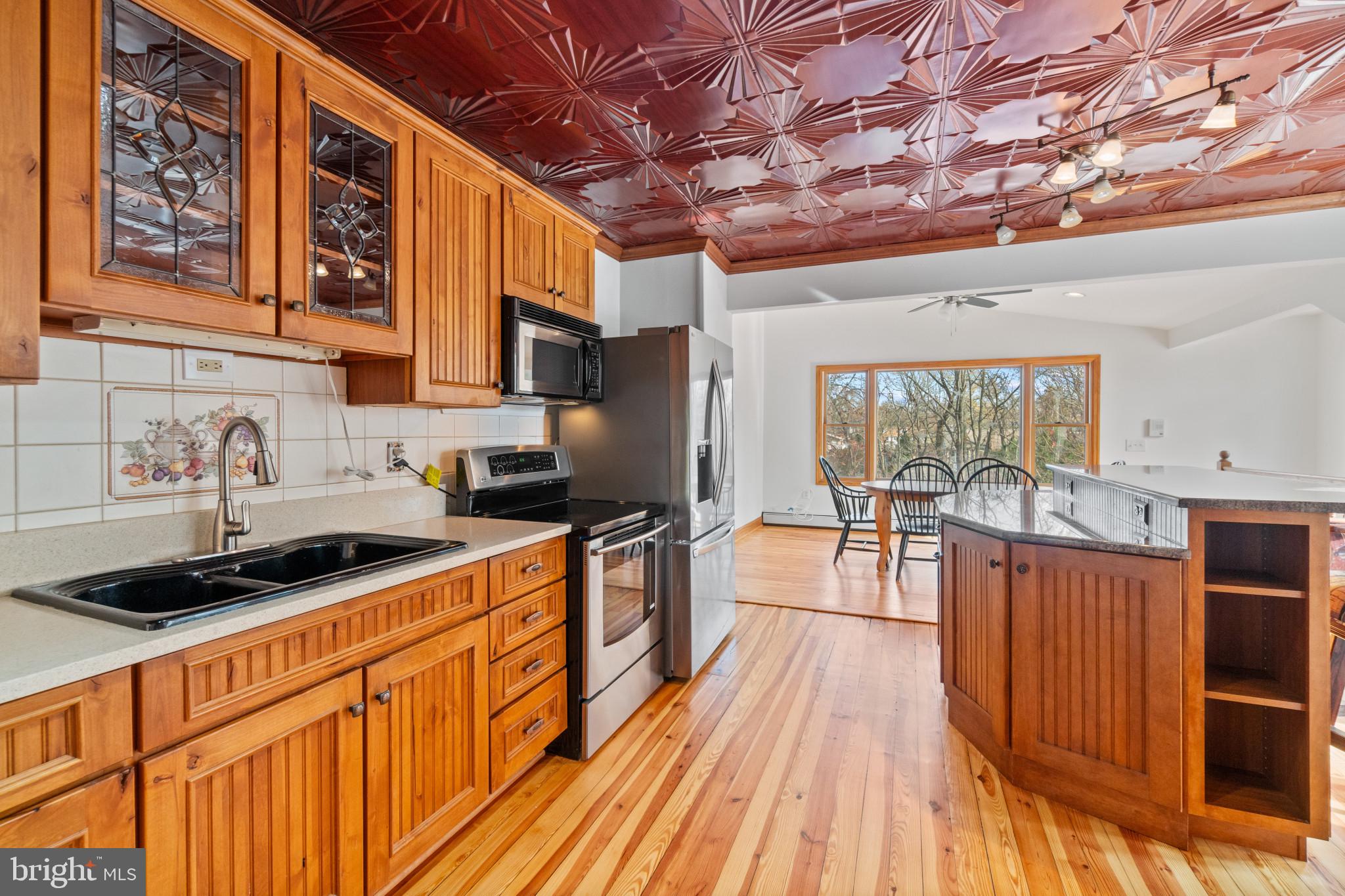 712 Powhatan Beach Road Pasadena, MD 21122 - Photo 28 of 38 Gallery Image 28