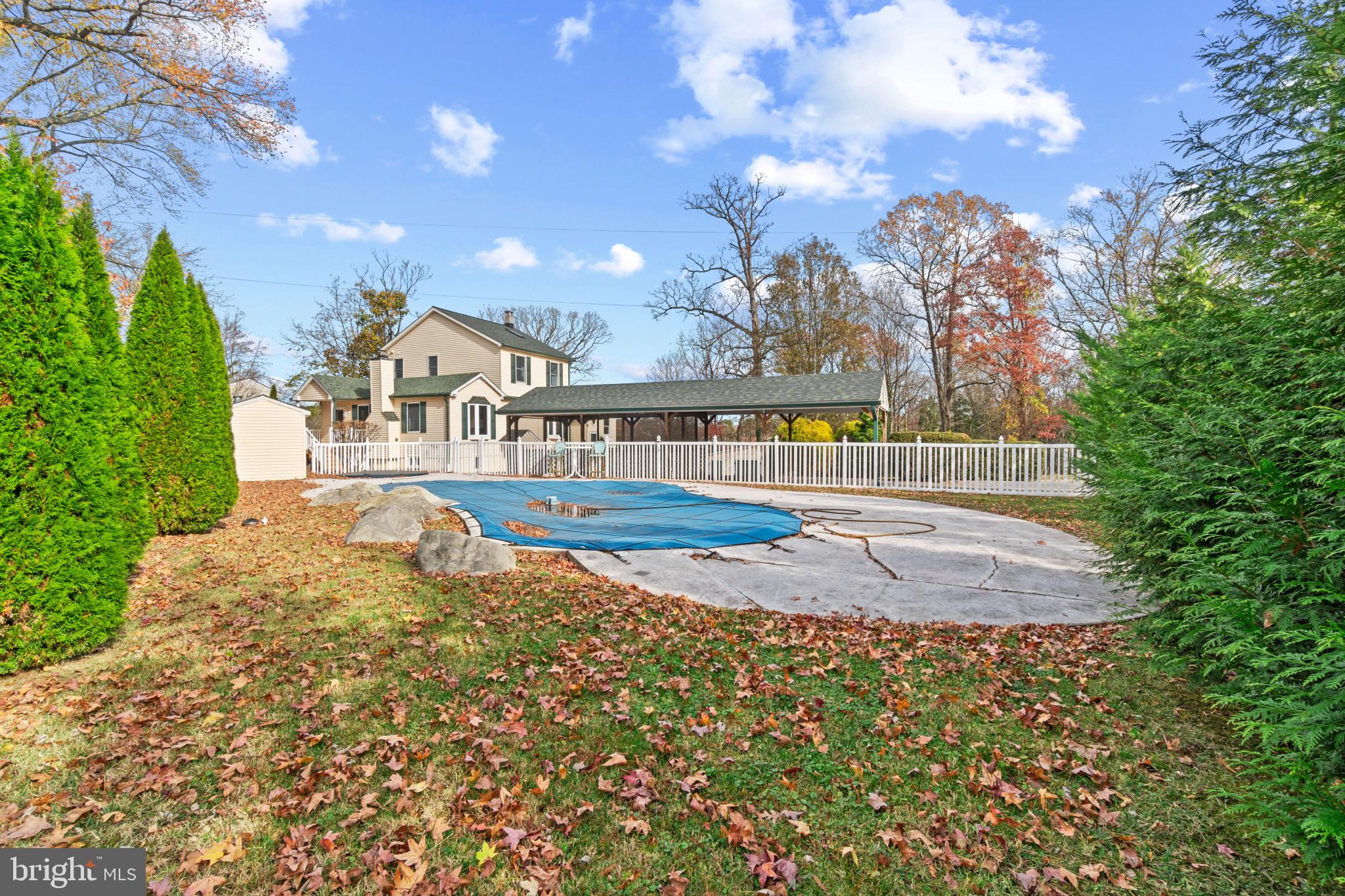 712 Powhatan Beach Road Pasadena, MD 21122 - Photo 8 of 38 Gallery Image 8
