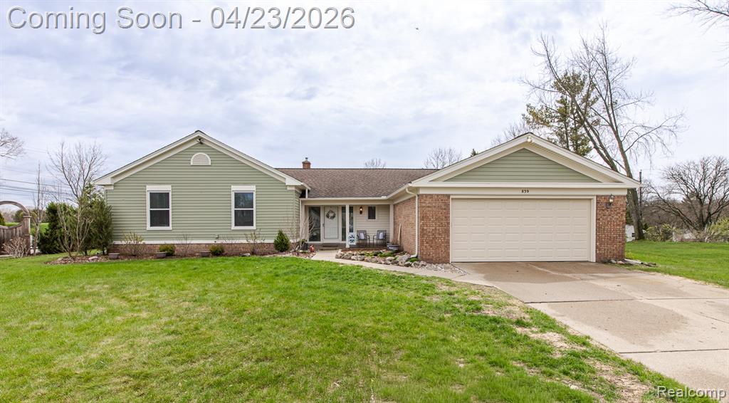 839 Spartan Drive Rochester, MI 48309 - Photo 2 of 52
