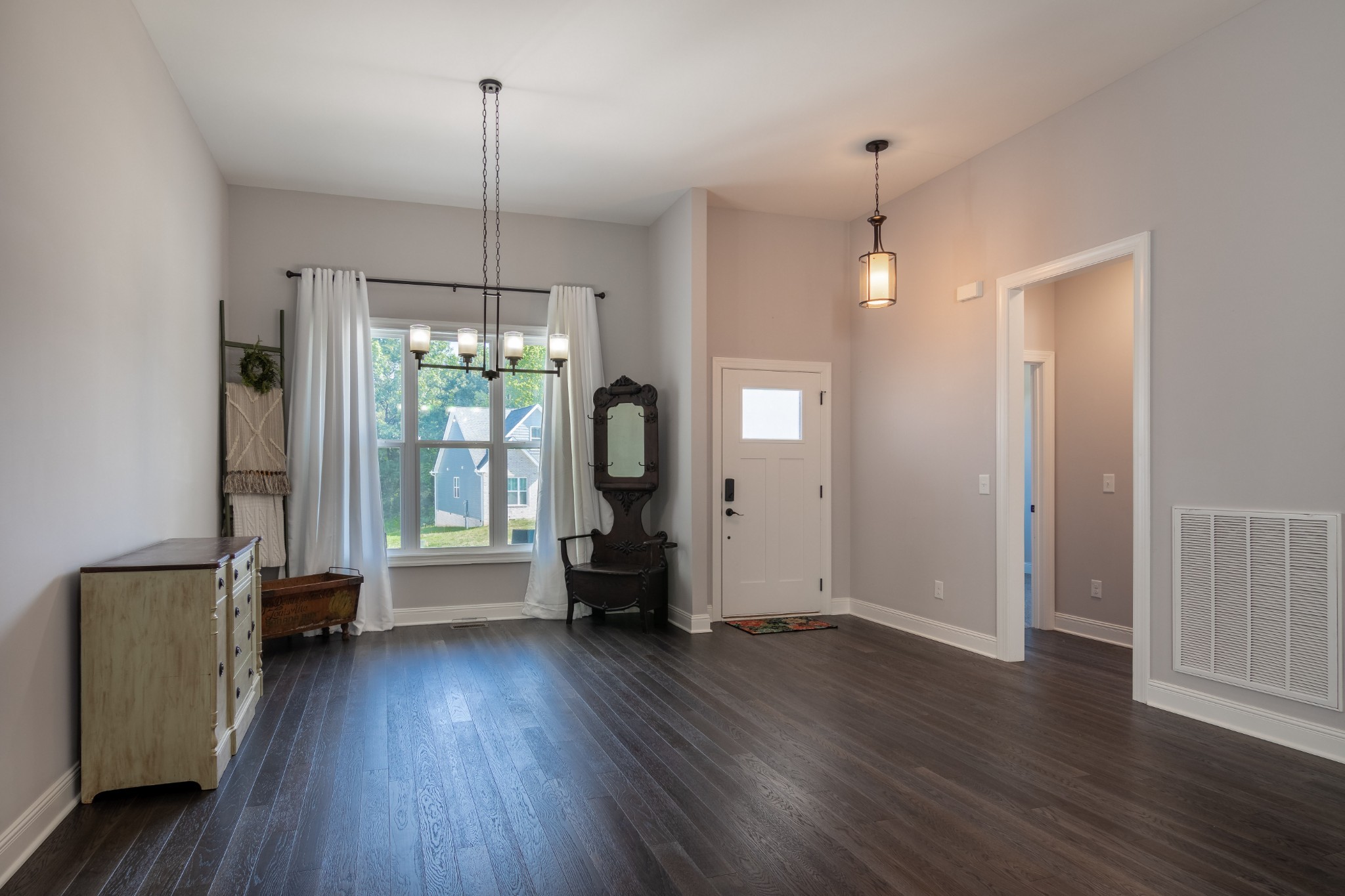 1072 Jonathan Lane Springfield, TN 37172 - Photo 5 of 10 Gallery Image 5