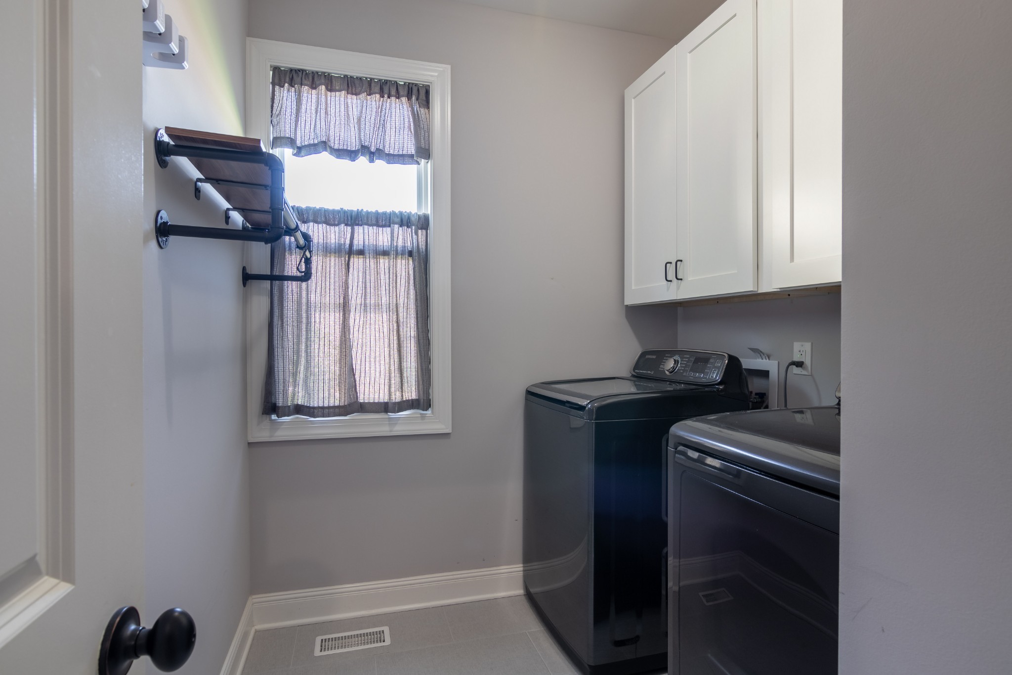 1072 Jonathan Lane Springfield, TN 37172 - Photo 10 of 10 Gallery Image 10