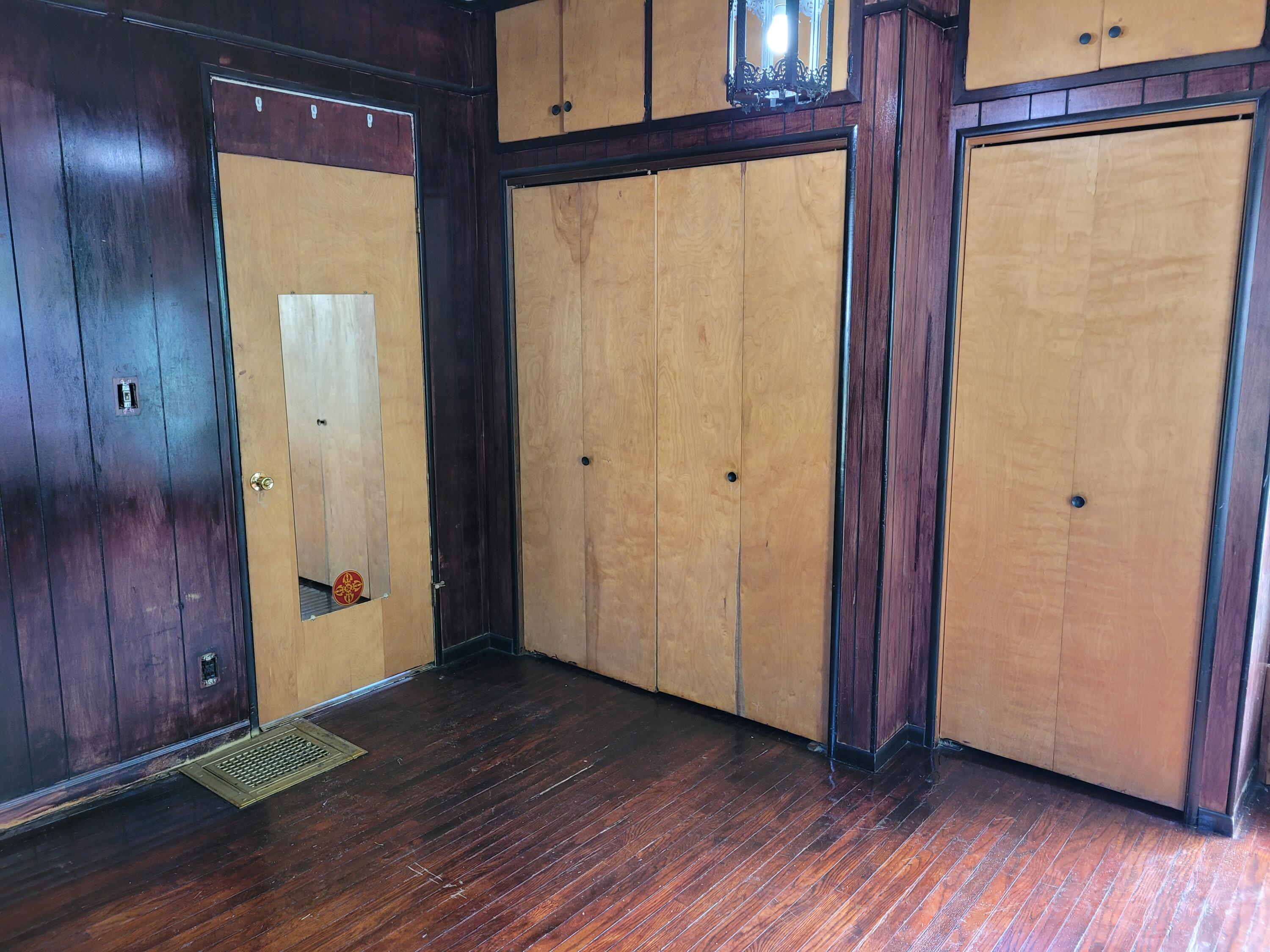 109 2nd Street Lawrence, MI 49064 - Photo 20 of 40 20250602_112048