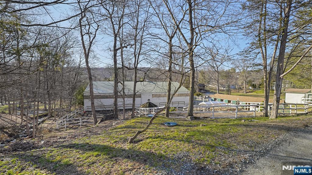 695 Ramapo Valley Road Oakland, NJ 07436 - Photo 9 of 42