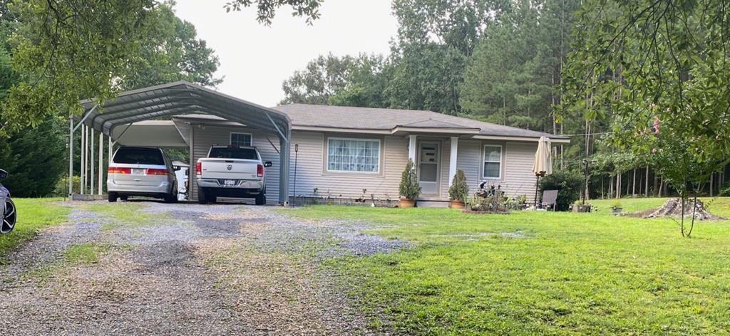 1707 Riverbend Road Dalton, GA 30721 - Photo 1 of 14 Main View